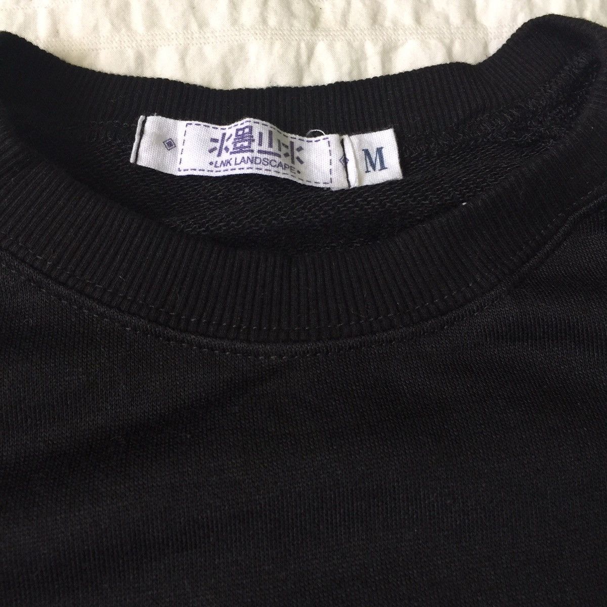 Japanese Brand Nice design hand sweatshirt Size US M / EU 48-50 / 2 - 8 Thumbnail