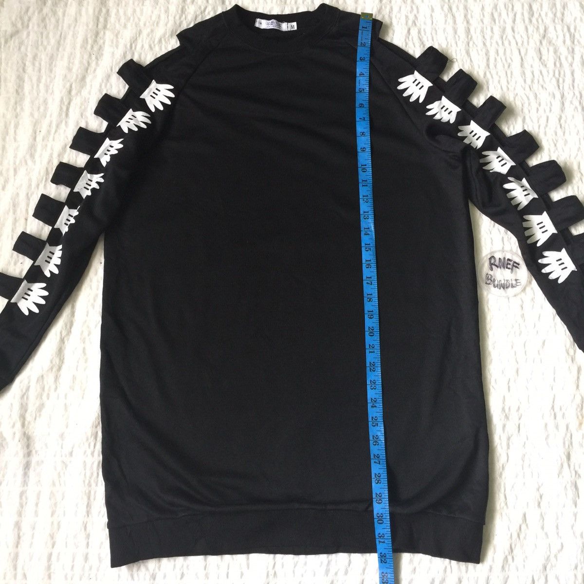 Japanese Brand Nice design hand sweatshirt Size US M / EU 48-50 / 2 - 5 Thumbnail
