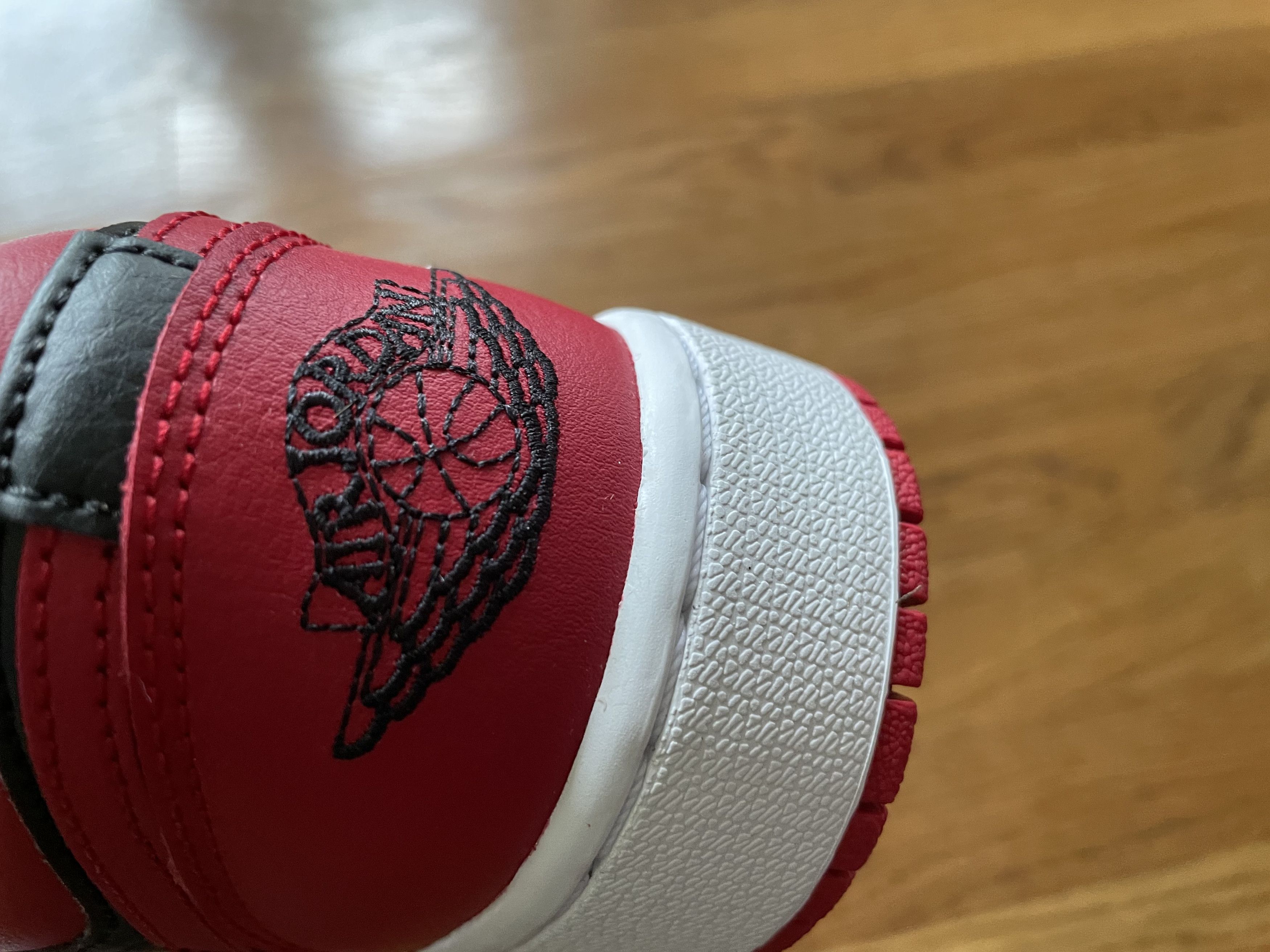 Jordan Brand GS 5Y SHIPS FAST Jordan 1 Low Reverse Bred SE OG 3 4 11 Size US 5 / EU 37 - 9 Thumbnail