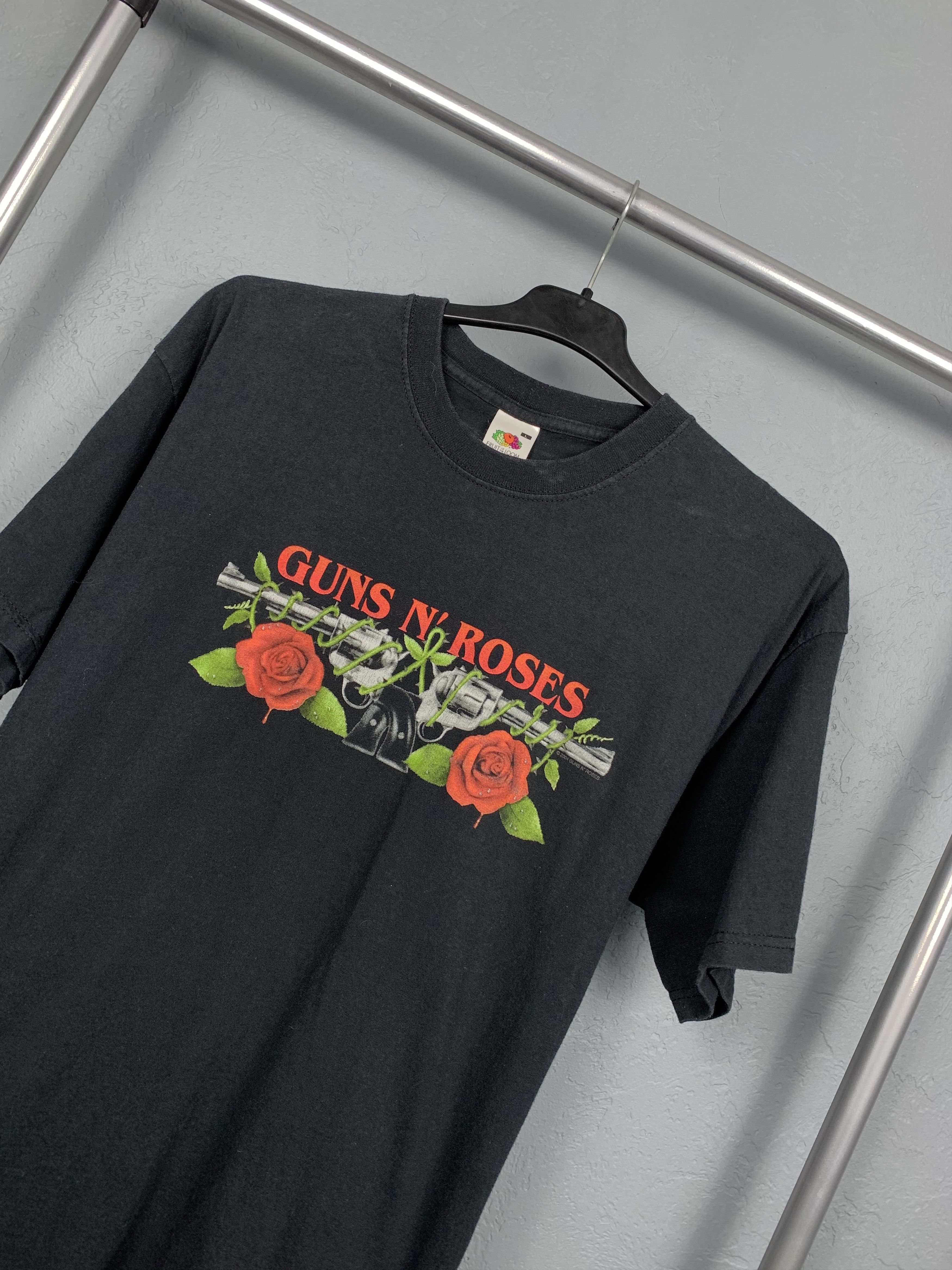 Band Tees Vintage 2004 Guns N Roses T-Shirt Tee Size US L / EU 52-54 / 3 - 2 Thumbnail