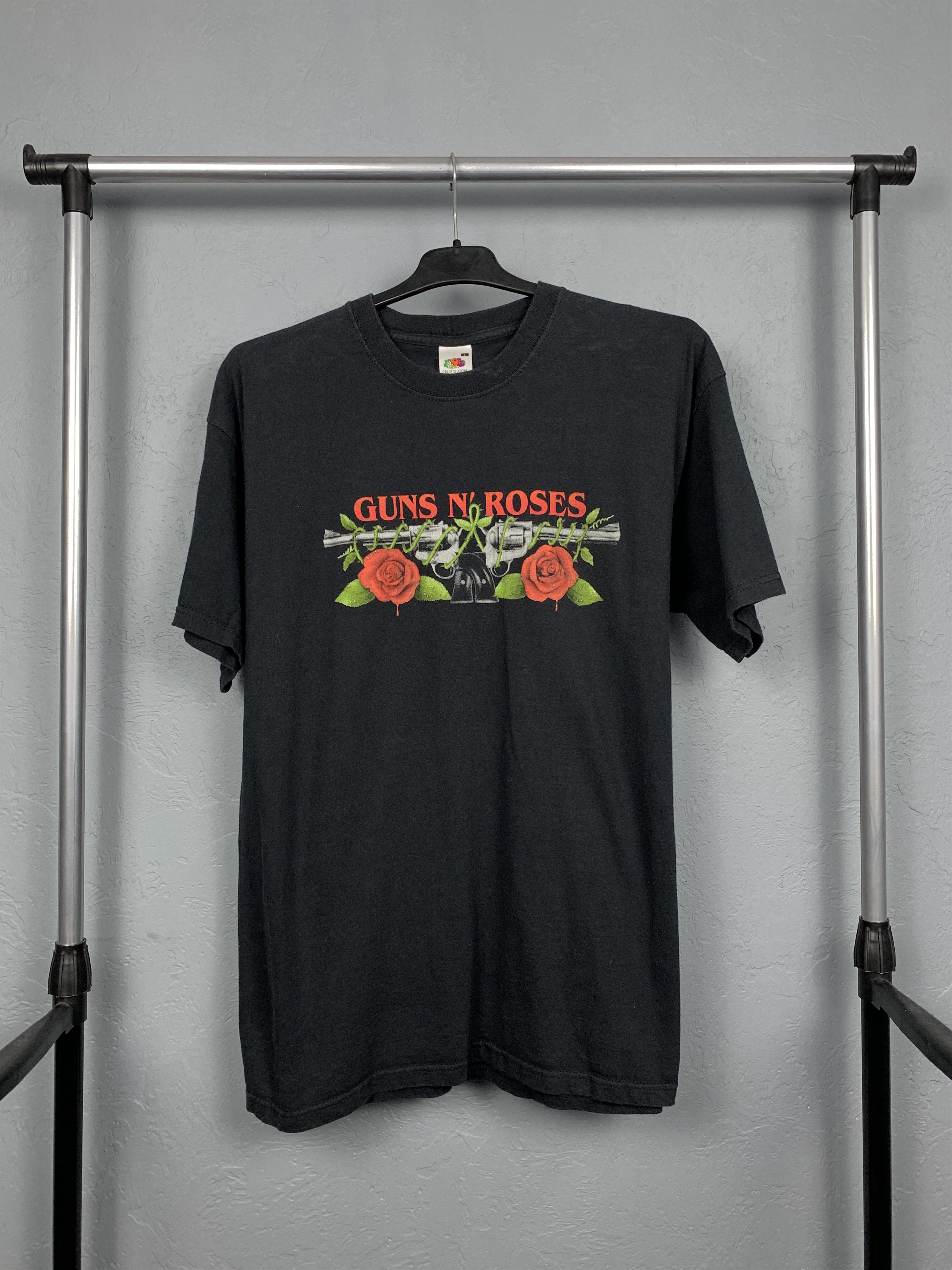 Band Tees Vintage 2004 Guns N Roses T-Shirt Tee Size US L / EU 52-54 / 3 - 1 Thumbnail
