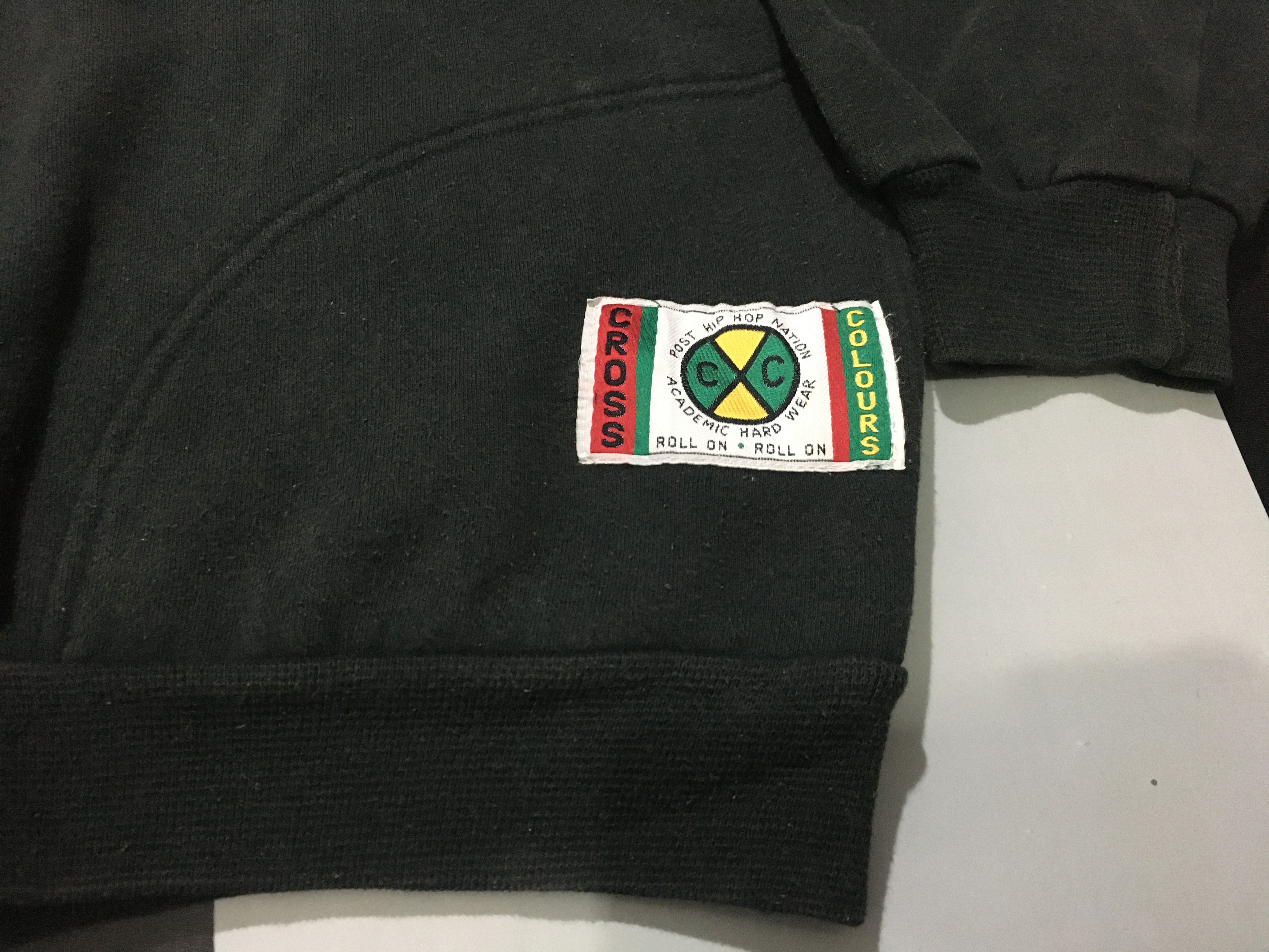 Cross Colours × Vintage Rare Vintage Cross Colours Hoodie Made In USA Size US L / EU 52-54 / 3 - 3 Thumbnail