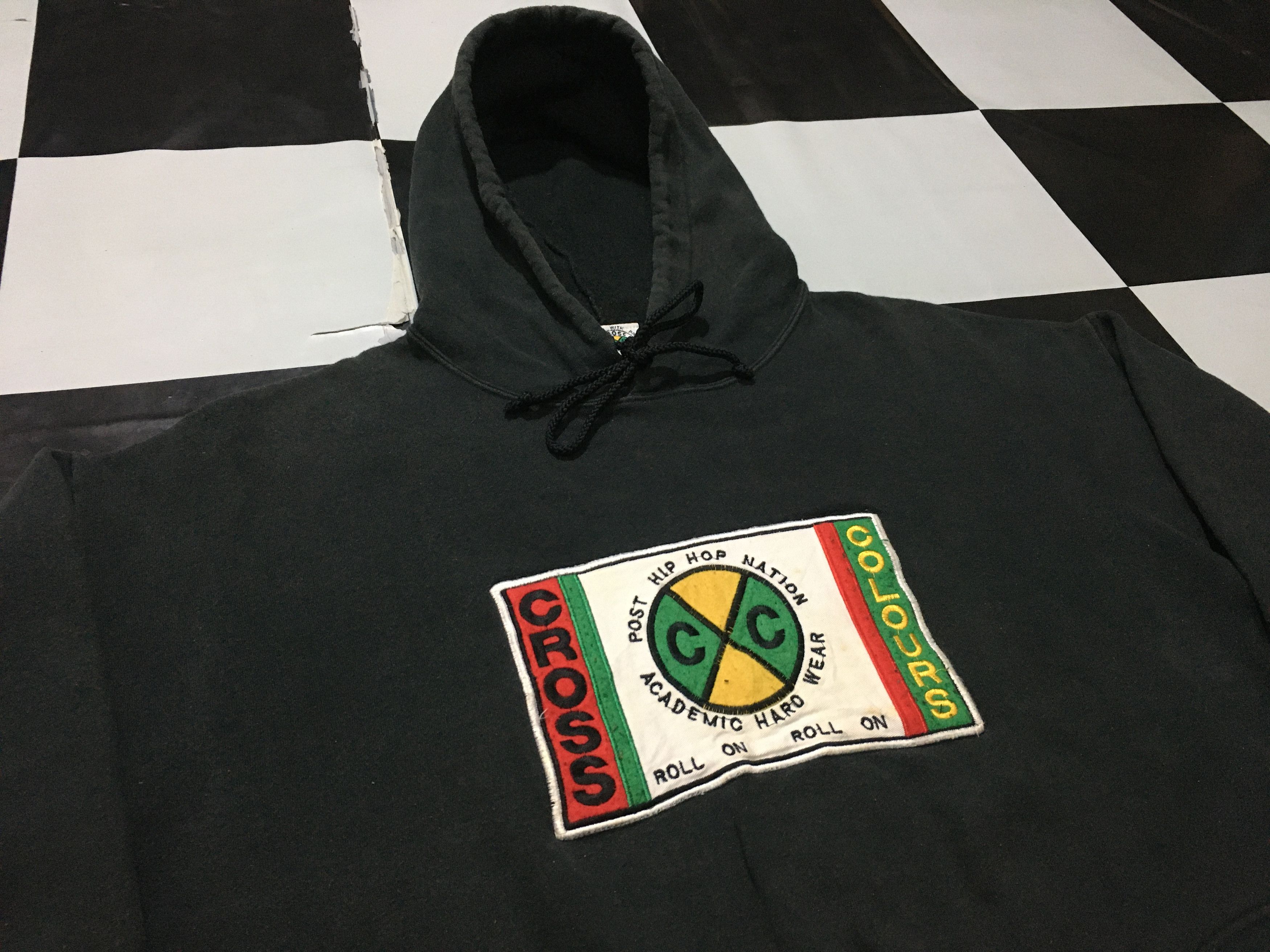Cross Colours × Vintage Rare Vintage Cross Colours Hoodie Made In USA Size US L / EU 52-54 / 3 - 1 Thumbnail