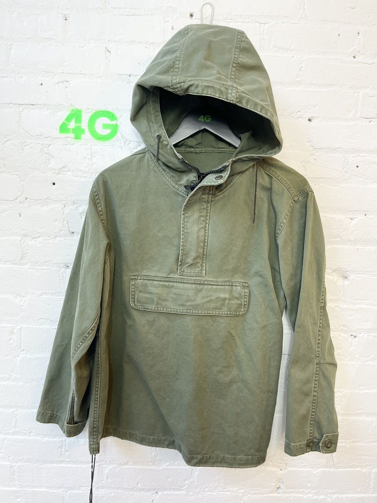 image of Vintage Army Jacket Front Center Pocket in Army Green, Men's (Size Small)