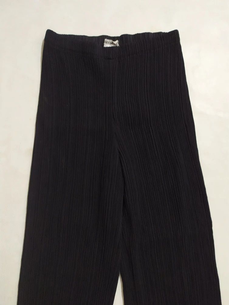 Issey Miyake 🔥Issey Miyake Pleats Please Pants Stretch Hairy Hem Size 28" / US 6 / IT 42 - 2 Thumbnail