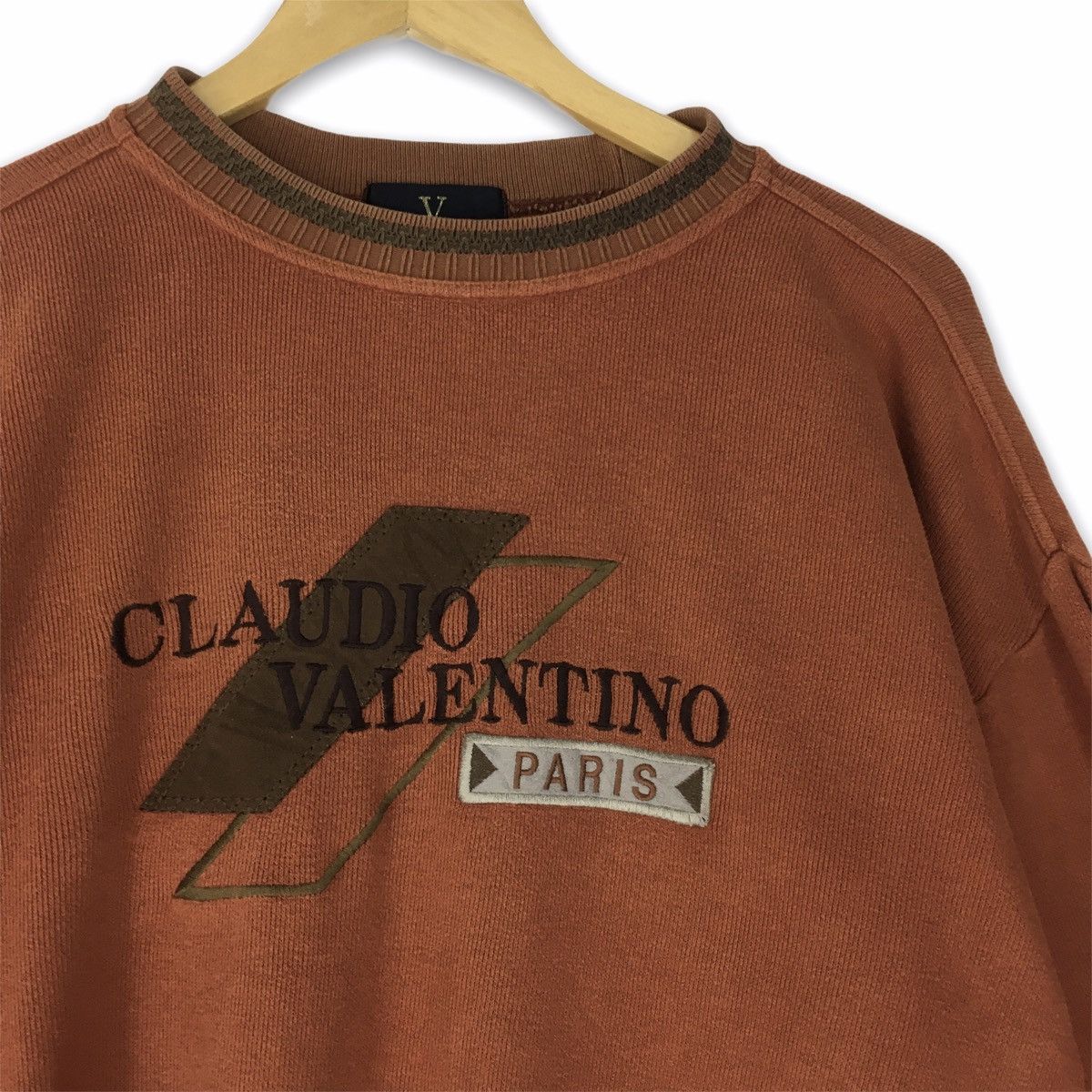 Valentino × Vintage Vintage design Caludio Valentino embroidery jumper Size US L / EU 52-54 / 3 - 2 Thumbnail