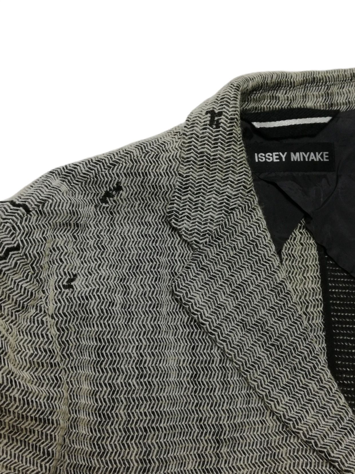 Issey Miyake 🔥DOPE Issey Miyake Wool Tweed Knit Distressed Blazers Coat Size US M / EU 48-50 / 2 - 12 Thumbnail