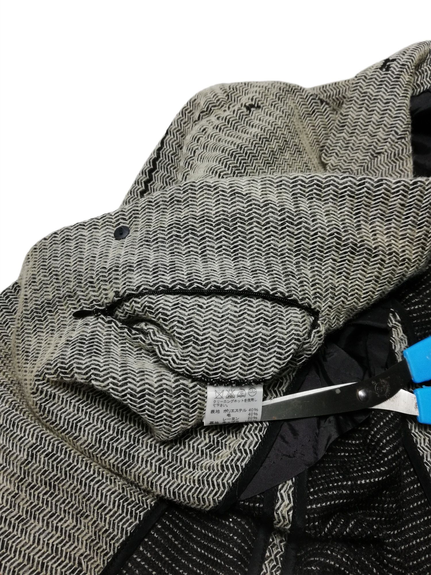 Issey Miyake 🔥DOPE Issey Miyake Wool Tweed Knit Distressed Blazers Coat Size US M / EU 48-50 / 2 - 14 Thumbnail