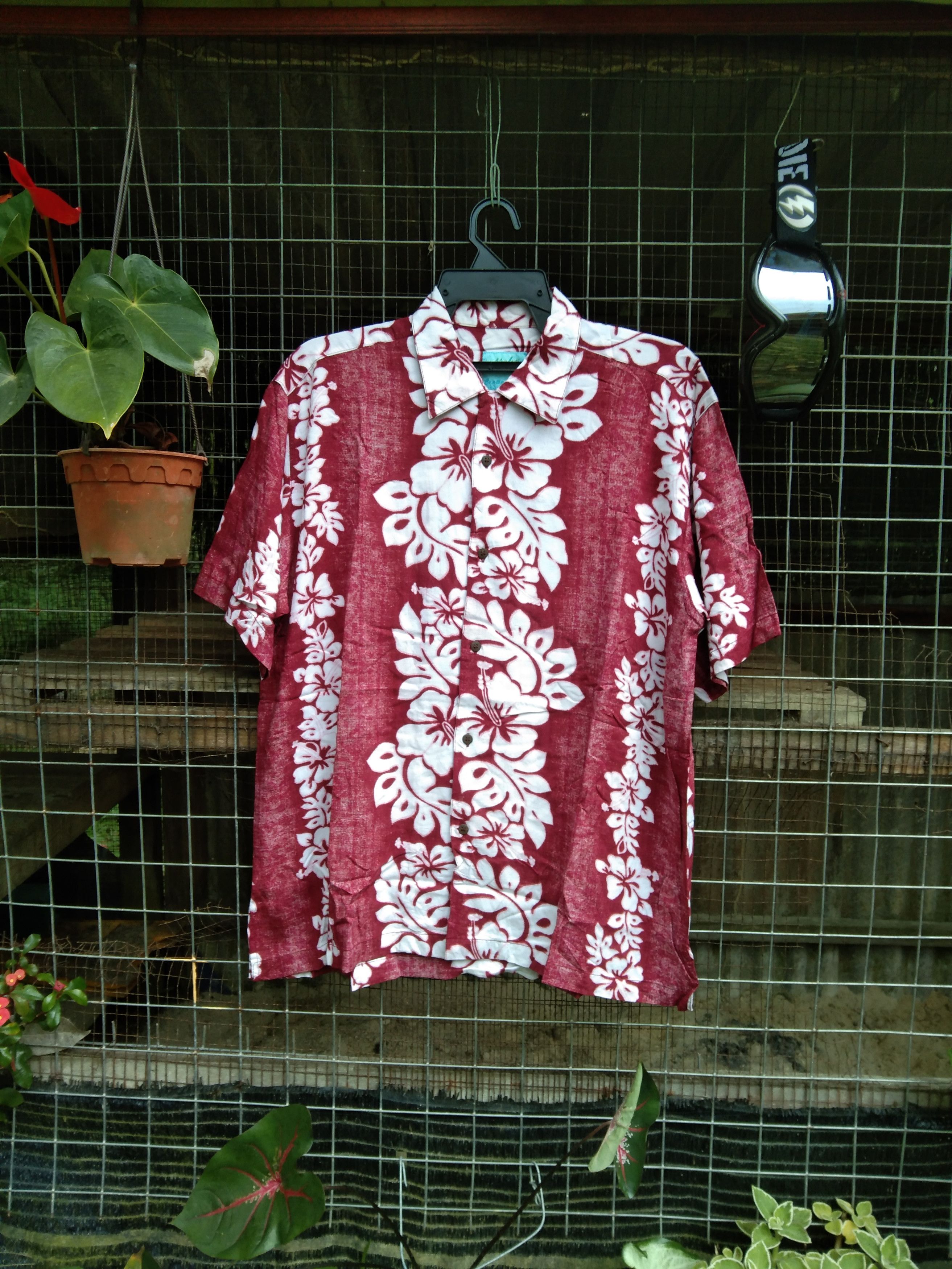 Vintage VINTAGE MEN'S BUTTON UP HAWAIIAN SHIRT Size US L / EU 52-54 / 3 - 3 Thumbnail