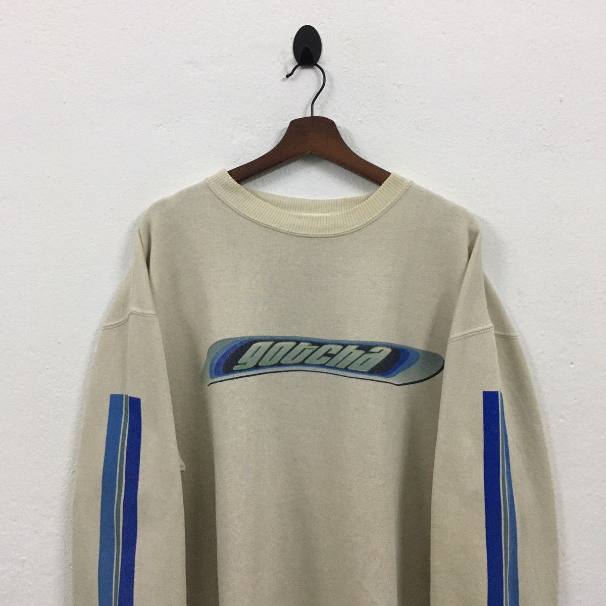 Gotcha × Vintage Vintage 90s Gotcha Surfing Sweatshirt Pullover Size US L / EU 52-54 / 3 - 4 Thumbnail