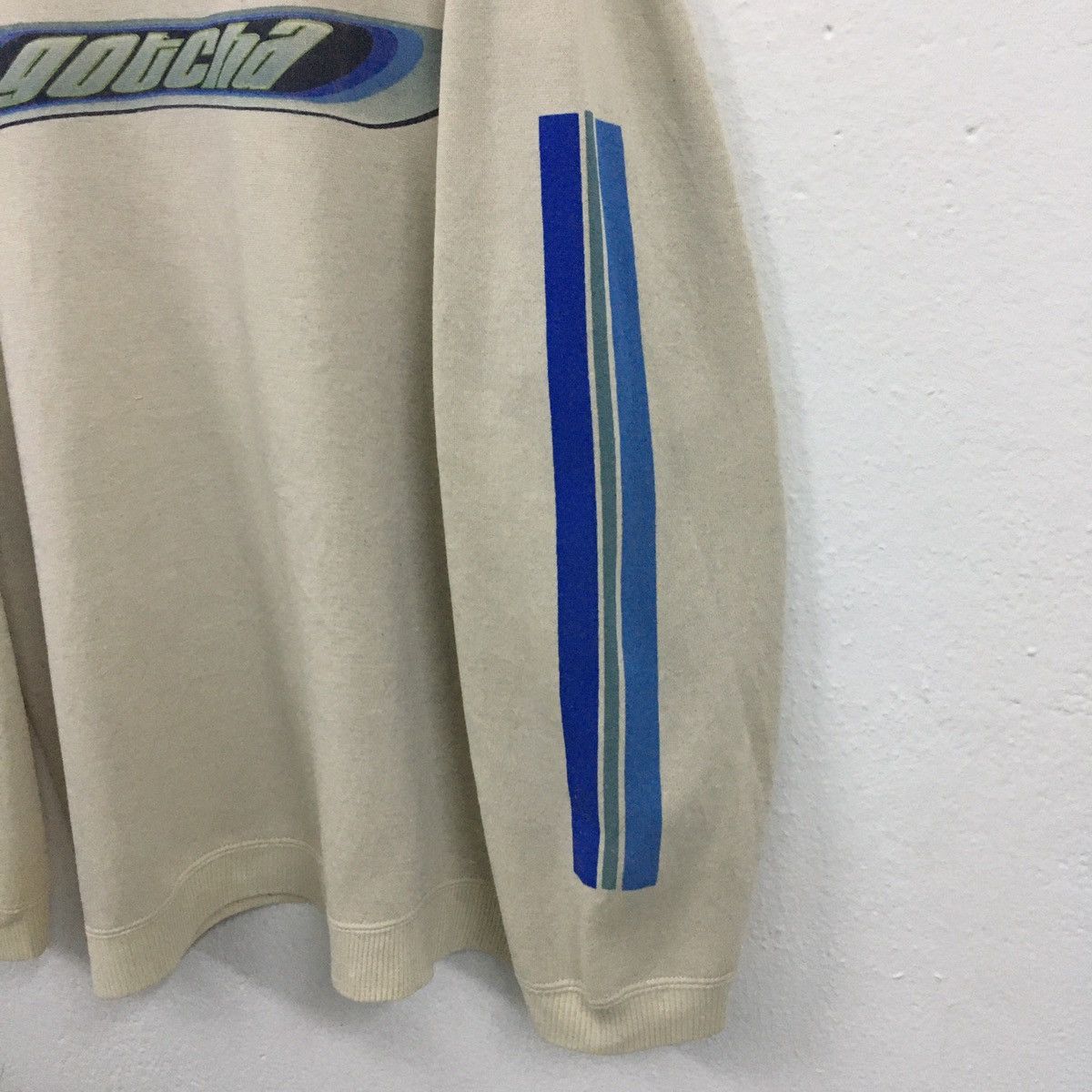 Gotcha × Vintage Vintage 90s Gotcha Surfing Sweatshirt Pullover Size US L / EU 52-54 / 3 - 7 Thumbnail