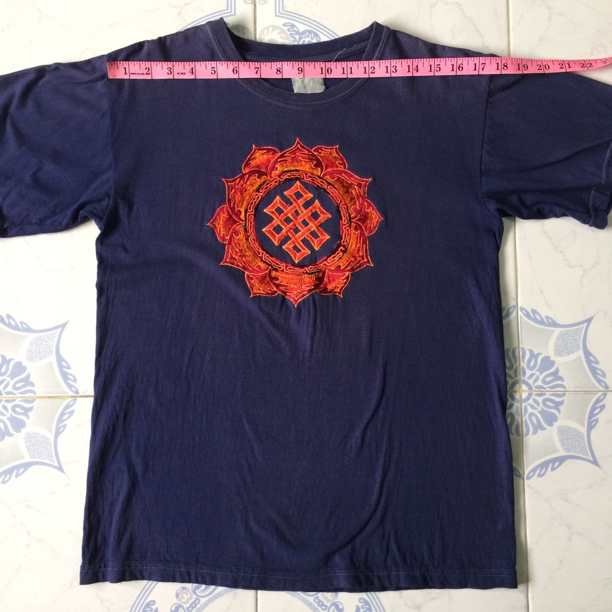 Other Rare embroidered big shiny logo at tshirt Size US M / EU 48-50 / 2 - 9 Thumbnail
