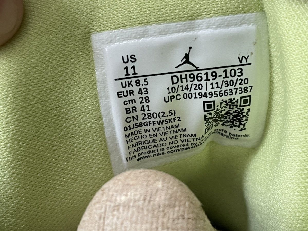 Jordan Brand US M 9.5 / W 11 Limelight Jordan 1 Low SE Pine Green White Size US 11 / IT 41 - 18 Thumbnail