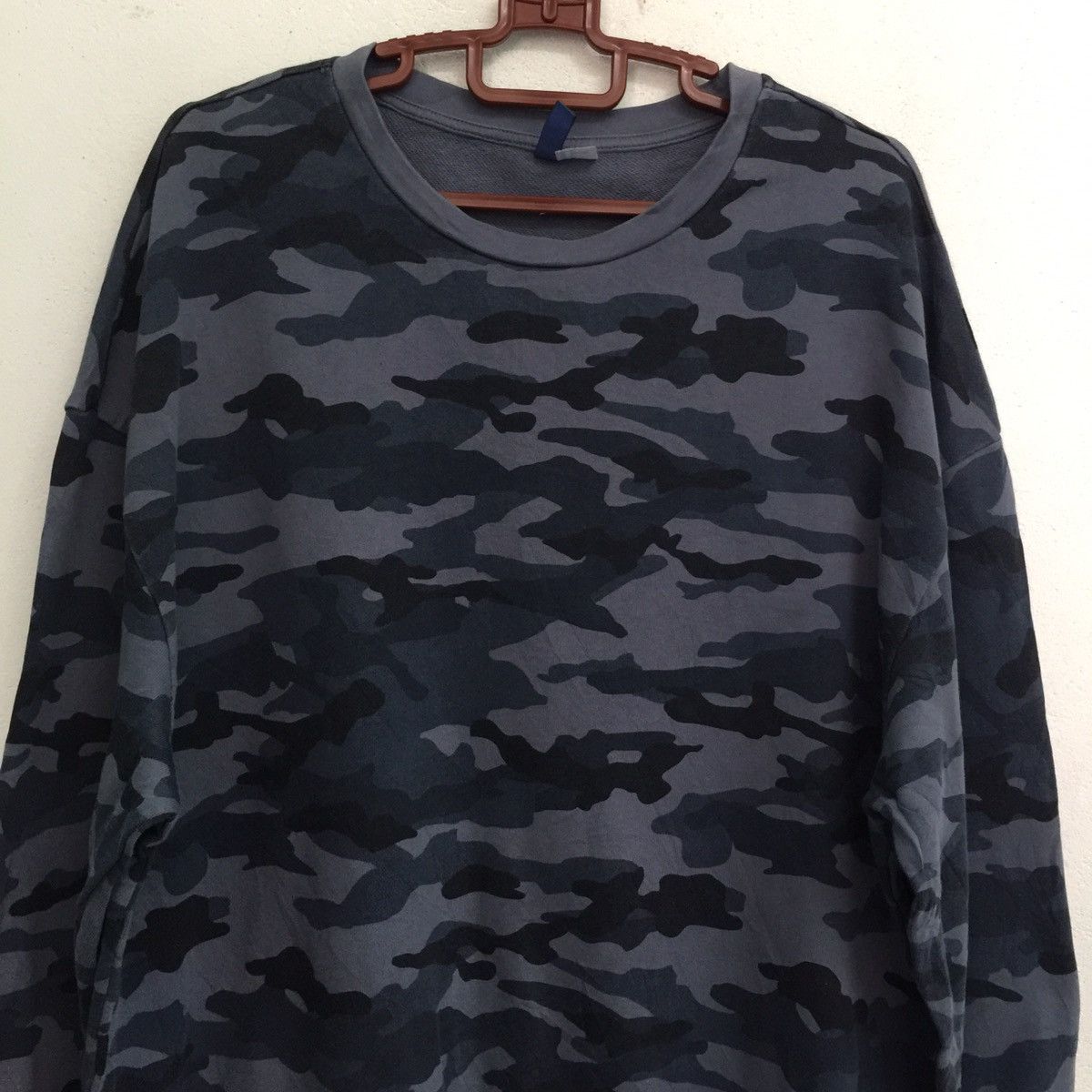 H&M Divided H&M Sweatshirt Blue Camouflaged Fashionable style Size US L / EU 52-54 / 3 - 6 Thumbnail