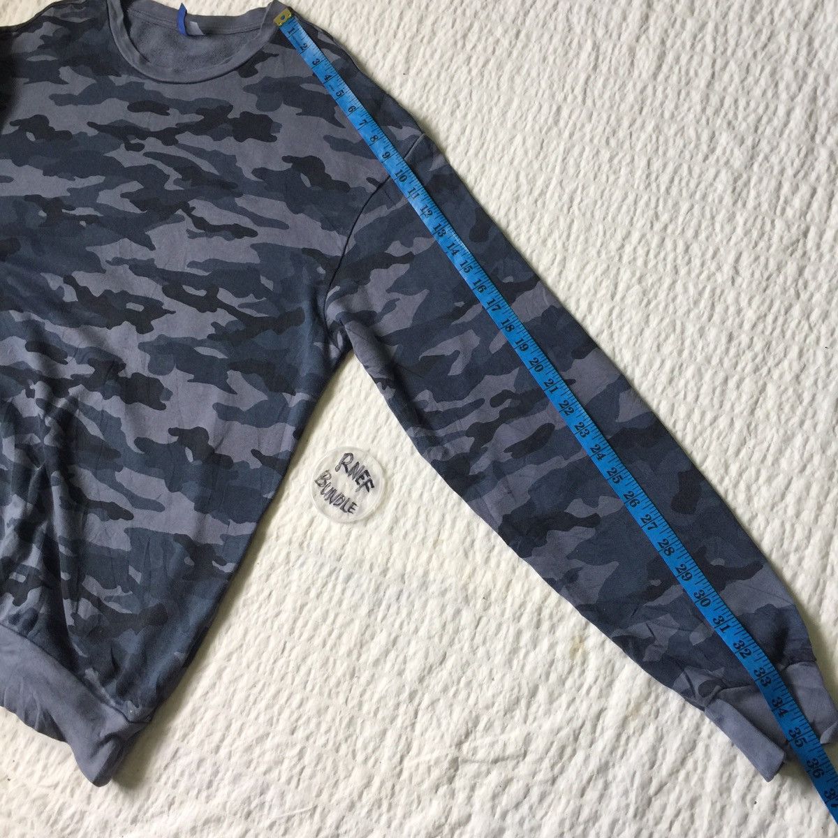 H&M Divided H&M Sweatshirt Blue Camouflaged Fashionable style Size US L / EU 52-54 / 3 - 19 Thumbnail
