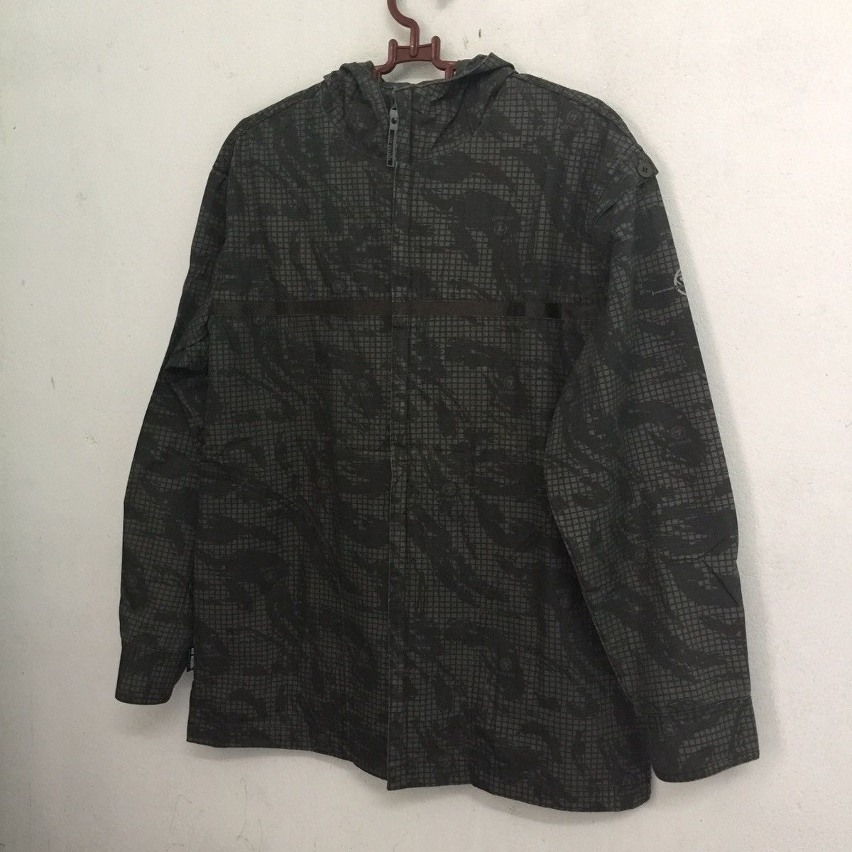 Airwalk Full monogram airwalk jacket Size US M / EU 48-50 / 2 - 3 Thumbnail