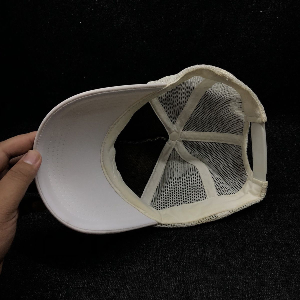 Designer Character Icon Trucker Hats Size ONE SIZE - 6 Thumbnail
