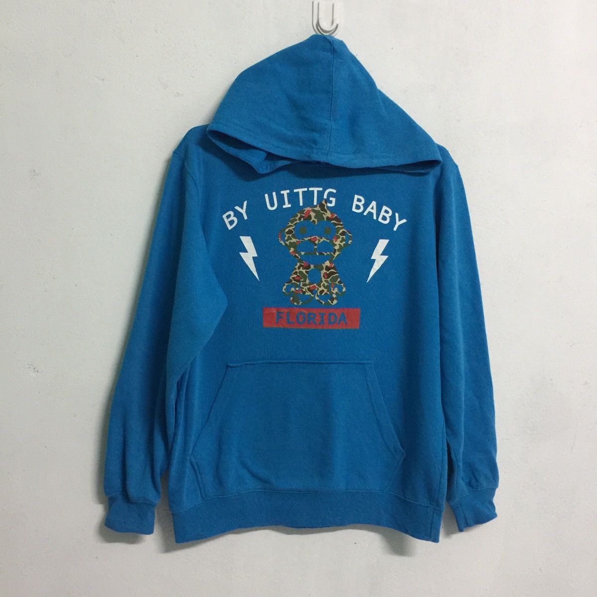 Japanese Brand UITTG BABY Hoodie Spell Out Big Design Size US M / EU 48-50 / 2 - 4 Thumbnail
