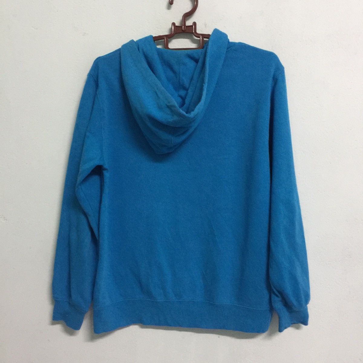 Japanese Brand UITTG BABY Hoodie Spell Out Big Design Size US M / EU 48-50 / 2 - 6 Thumbnail