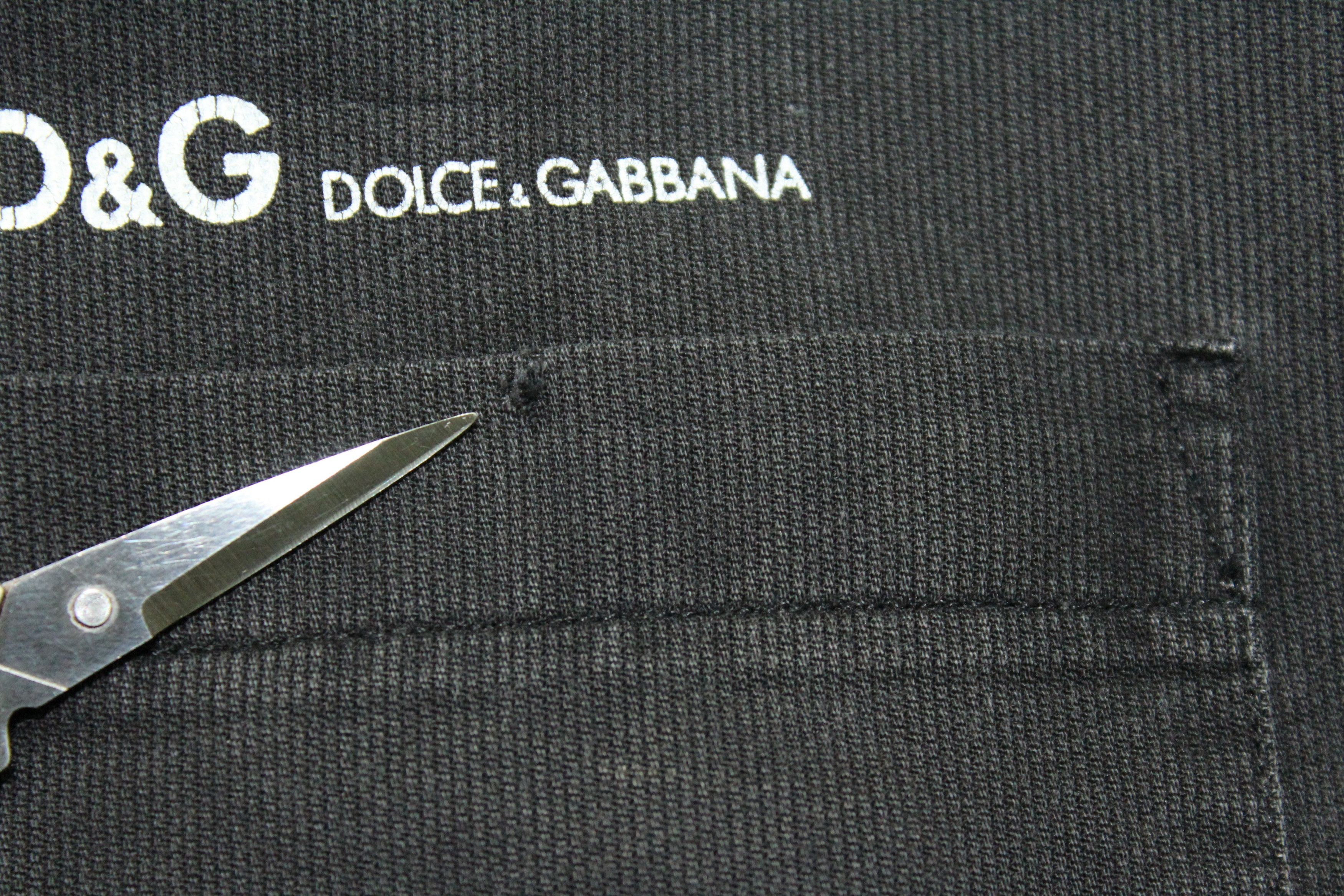Dolce & Gabbana Vintage DOLCE & GABBANA Shirt Faded Black Small Logo Spell Size US L / EU 52-54 / 3 - 15 Thumbnail