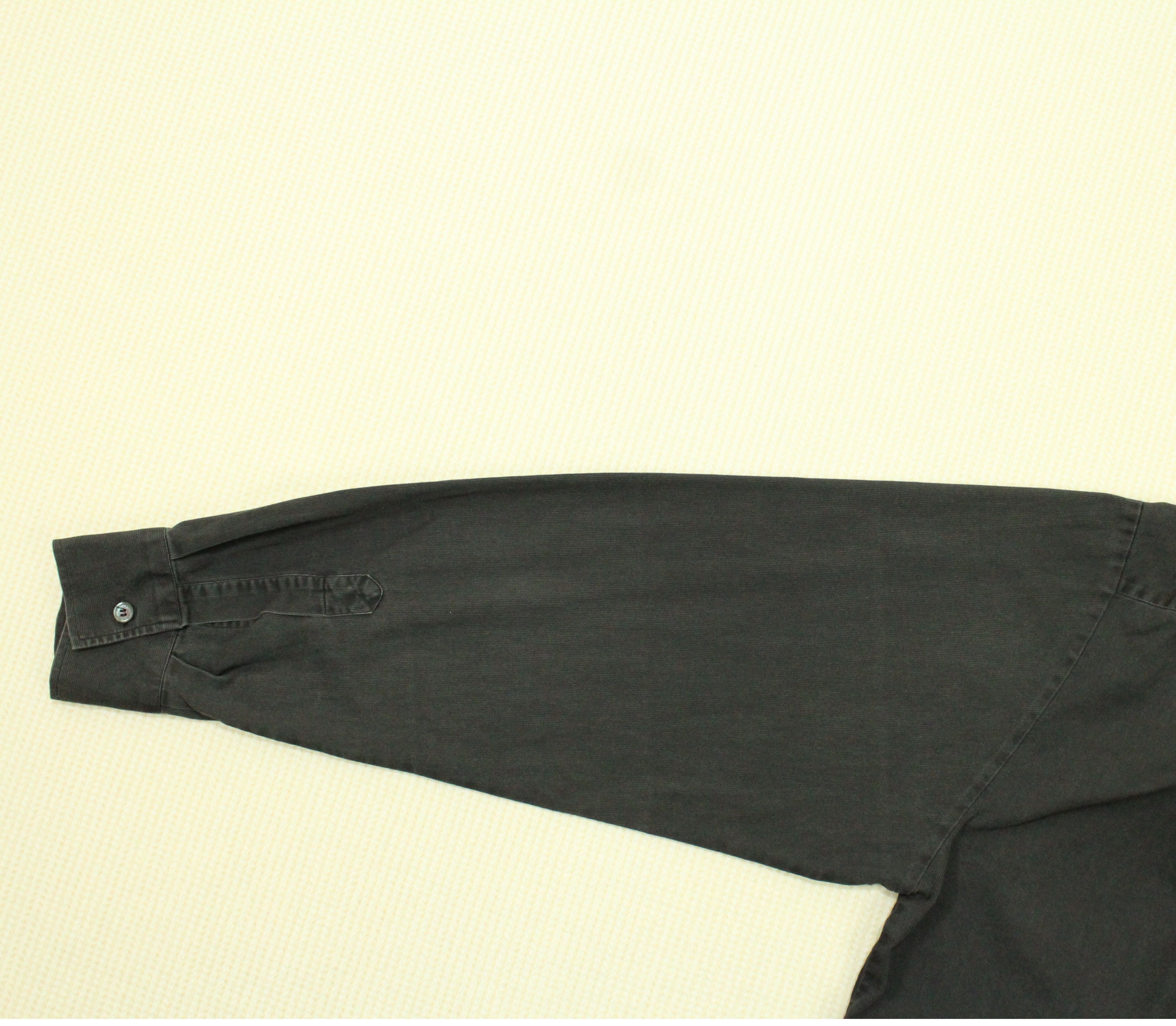Dolce & Gabbana Vintage DOLCE & GABBANA Shirt Faded Black Small Logo Spell Size US L / EU 52-54 / 3 - 6 Thumbnail