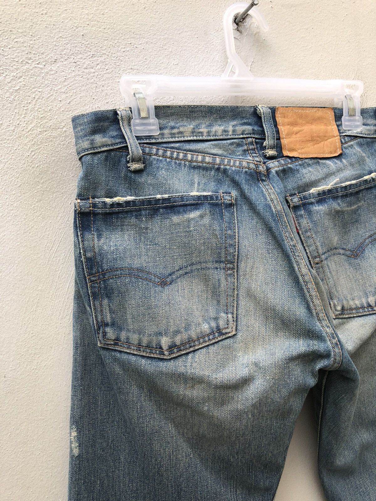 Levi's Vintage Clothing Vintage Japan LVC Levi’s 501 E Distressed Denim Selvedge Size US 29 - 12 Thumbnail
