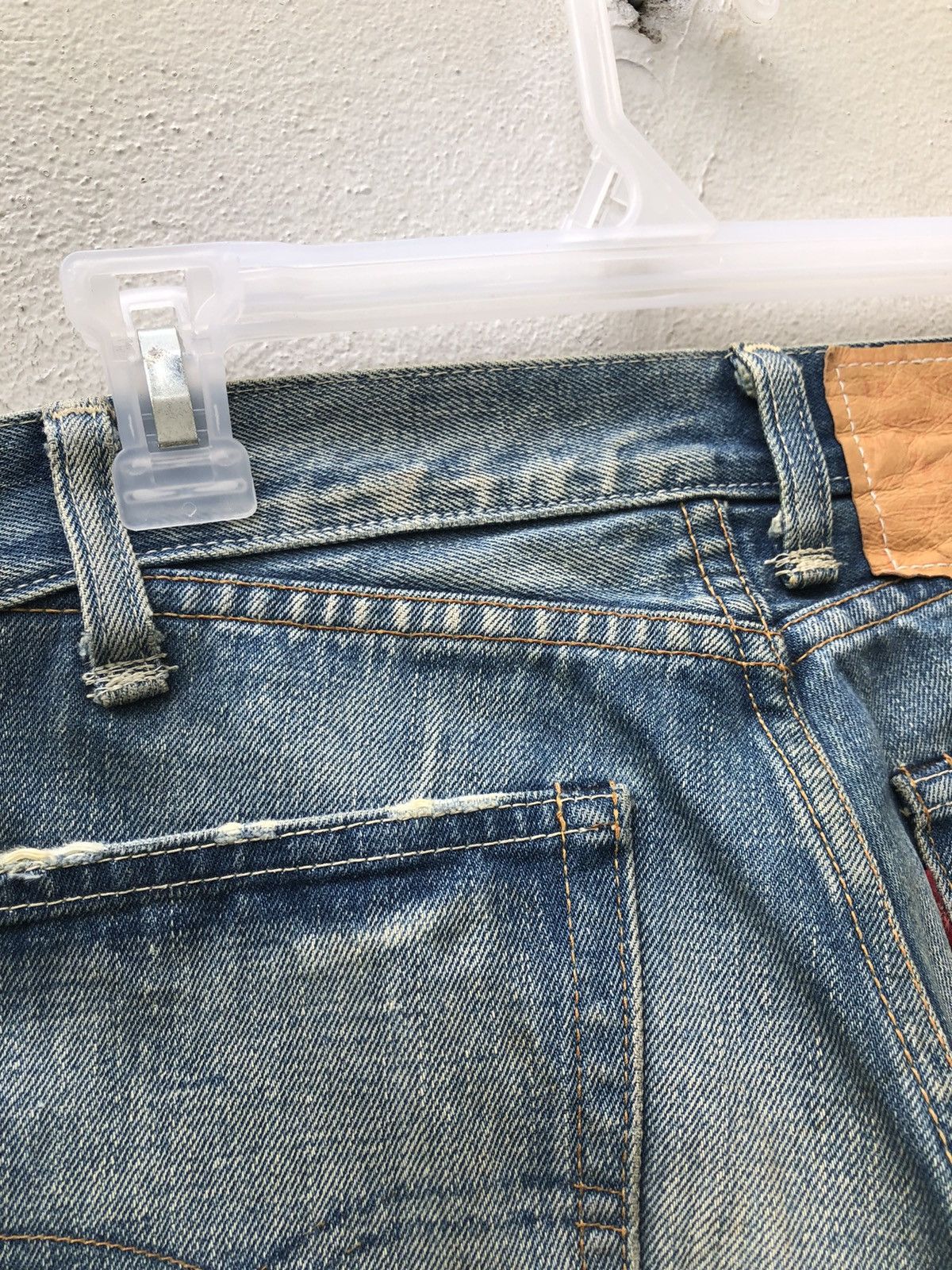 Levi's Vintage Clothing Vintage Japan LVC Levi’s 501 E Distressed Denim Selvedge Size US 29 - 13 Thumbnail