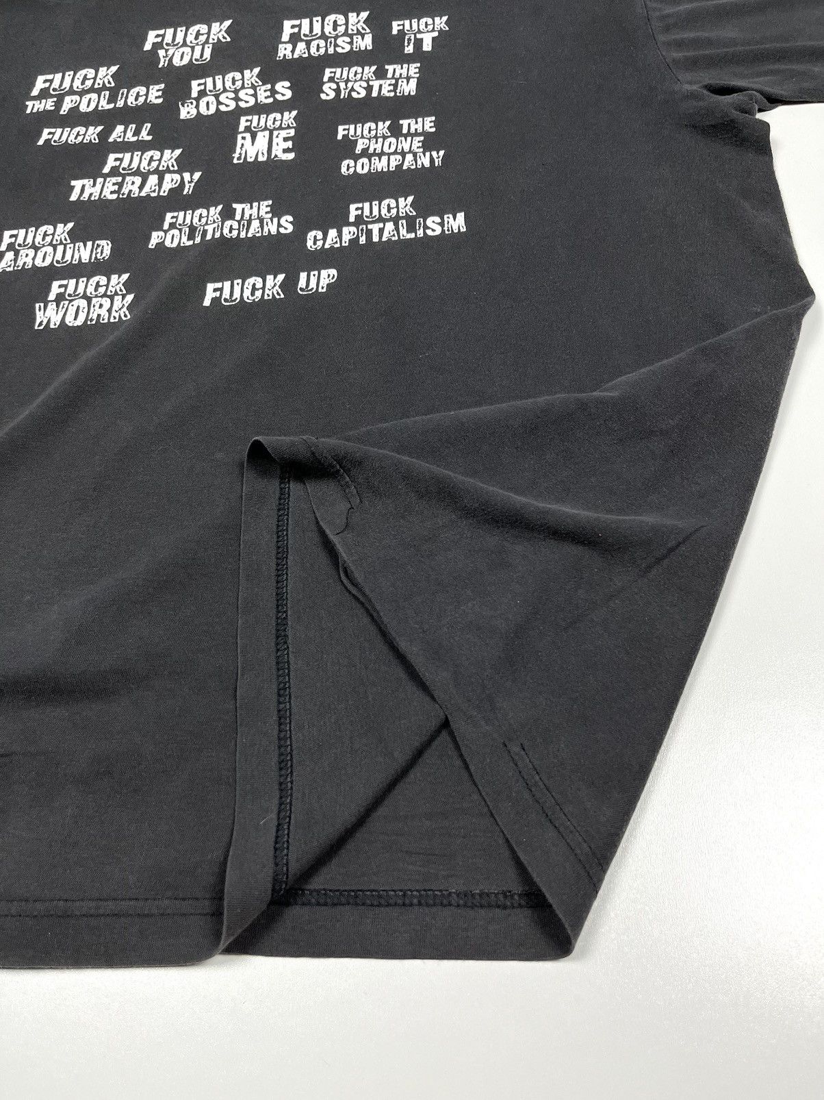 Vintage Vintage Fuck Everything T-shirt Faded 90s Size US XL / EU 56 / 4 - 5 Thumbnail