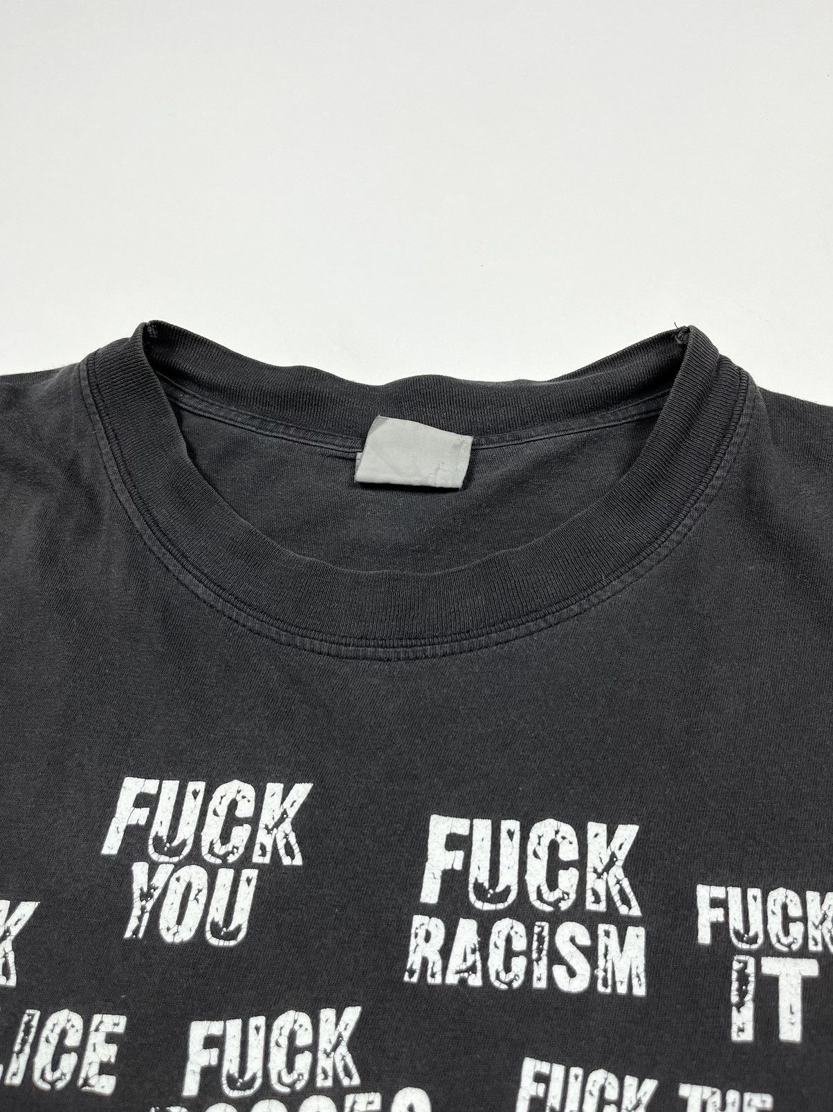 Vintage Vintage Fuck Everything T-shirt Faded 90s Size US XL / EU 56 / 4 - 7 Thumbnail