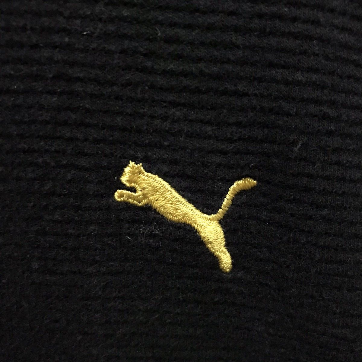 Japanese Brand × Puma Vintage Puma Sweatshirt Small Logo Pullover Jumper Size US M / EU 48-50 / 2 - 6 Thumbnail