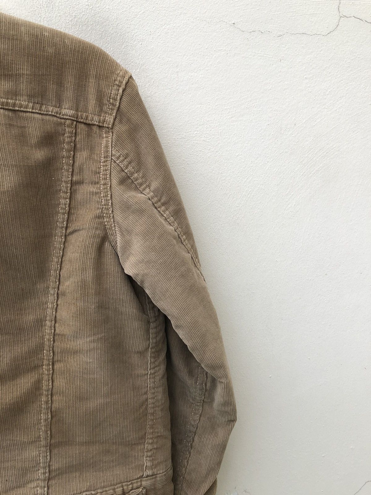 Levi's Vintage Clothing Vintage 1994 LVC Levi’s Sherpa Lined Corduroy Trucker Jacket Size US M / EU 48-50 / 2 - 12 Thumbnail