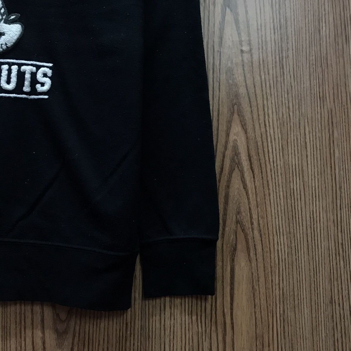 Cartoon Network × Disney × Peanuts Vintage Peanuts Snoopy King Sweatshirt Size US S / EU 44-46 / 1 - 5 Thumbnail