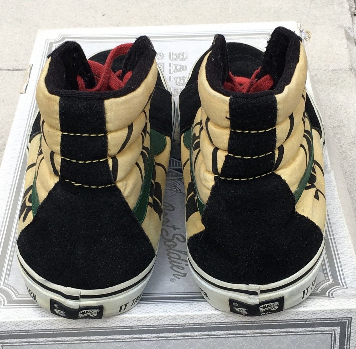 Public Enemy × Supreme × Vans Supreme Public Enemy Sk8-HI Vans Size US 10 / EU 43 - 4 Thumbnail