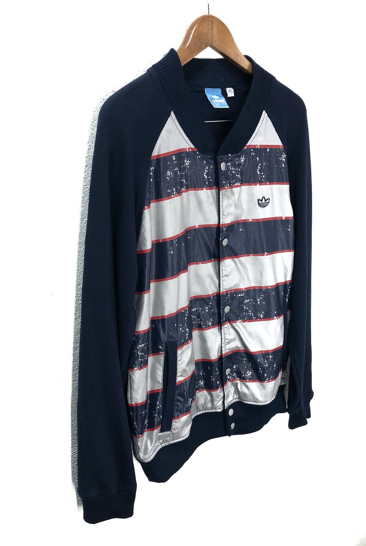 Adidas adidas stripe jacket cw21 Size US L / EU 52-54 / 3 - 4 Thumbnail