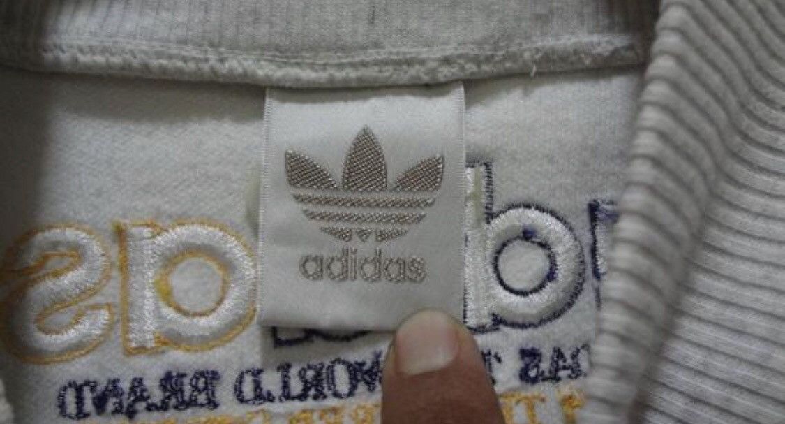 Adidas Rare Vtg Adidas Sports Gear Sweatshirt Japan Medium/Large Size US M / EU 48-50 / 2 - 4 Thumbnail