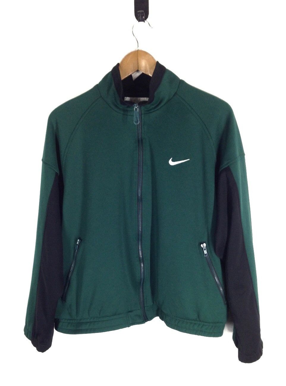 Nike × Vintage NIKE JACKET Windbreaker Medium Ladies Vintage 90s Nike cw21 Size M / US 6-8 / IT 42-44 - 1 Thumbnail