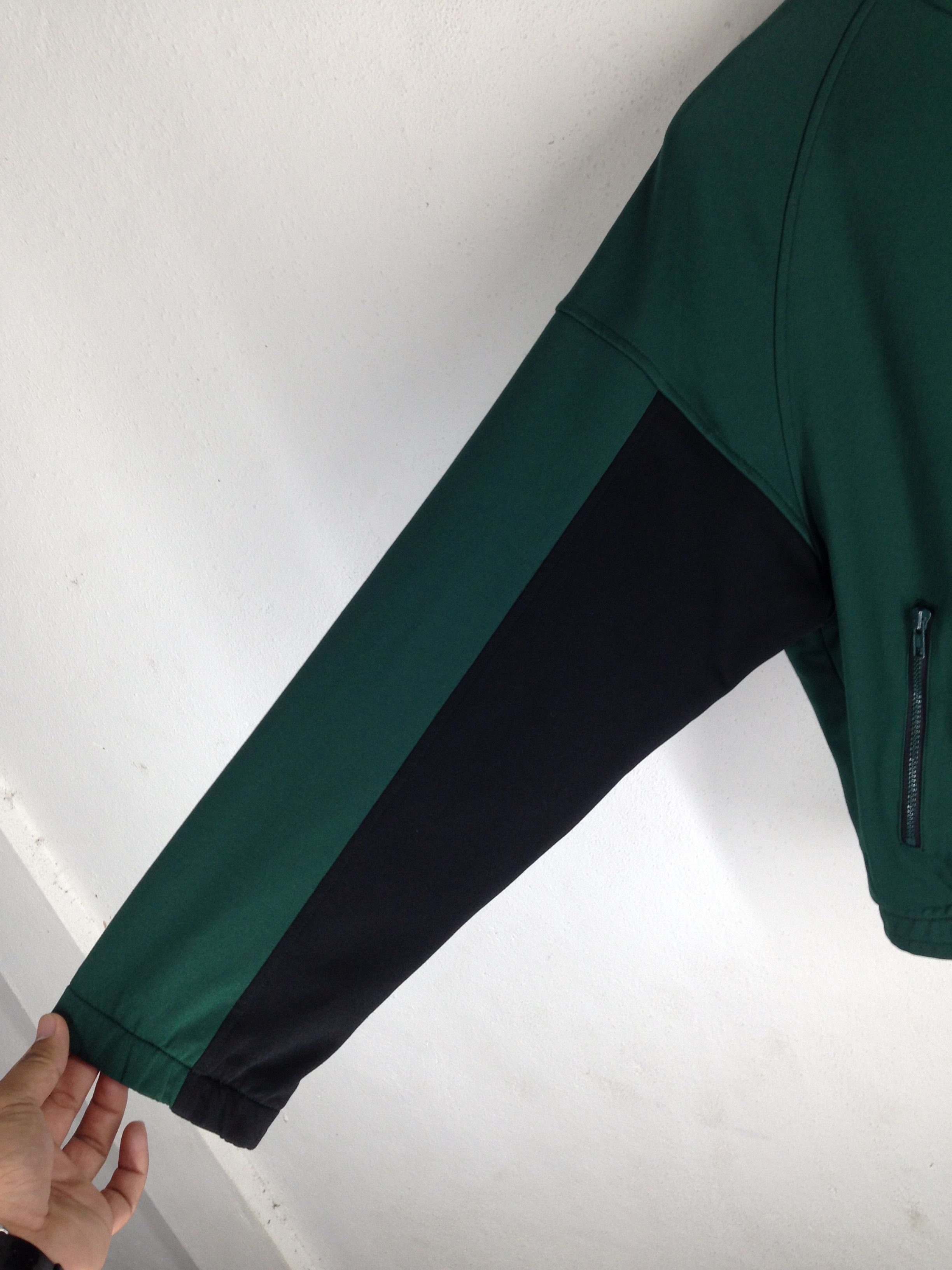 Nike × Vintage NIKE JACKET Windbreaker Medium Ladies Vintage 90s Nike cw21 Size M / US 6-8 / IT 42-44 - 2 Thumbnail