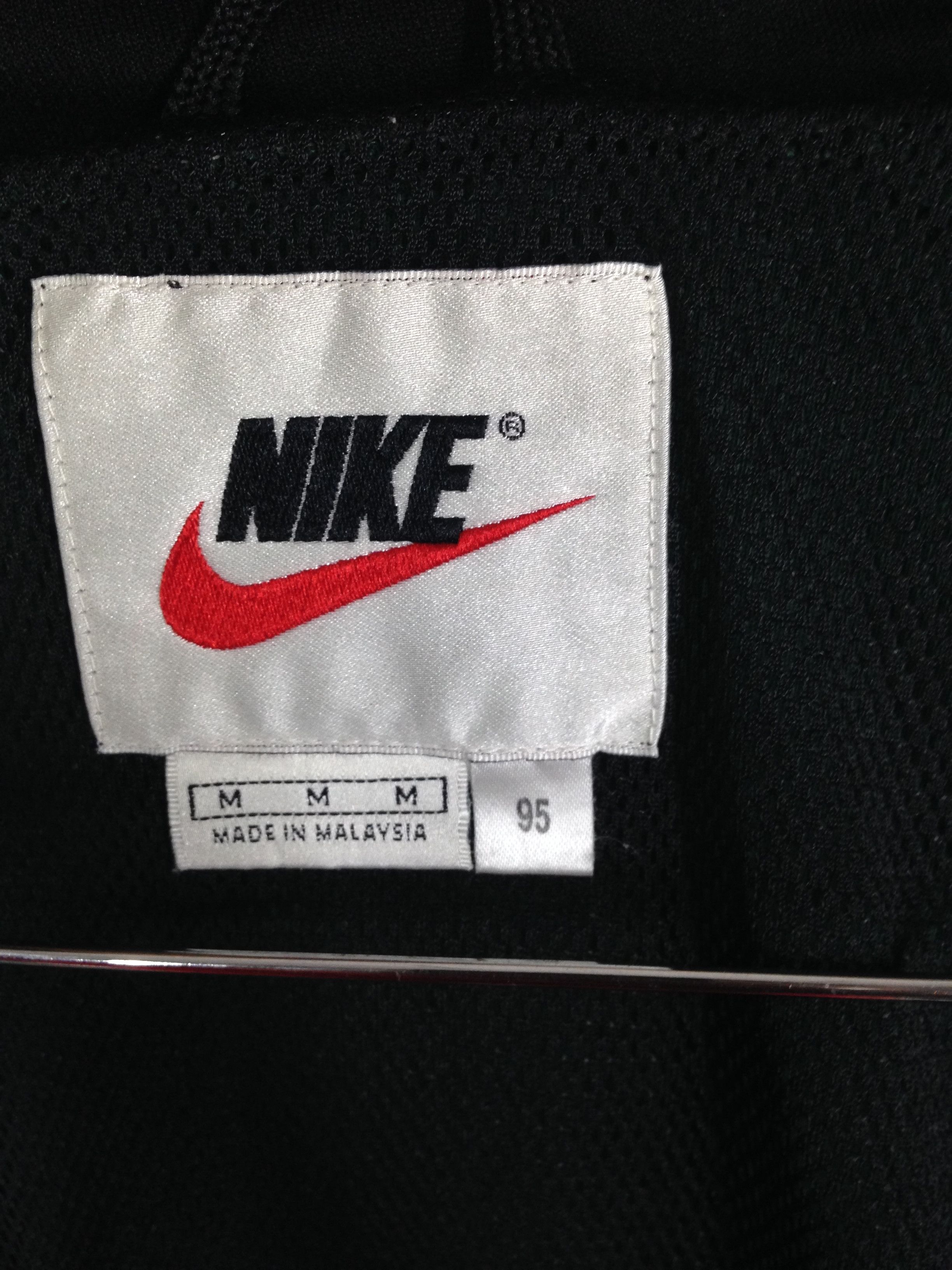 Nike × Vintage NIKE JACKET Windbreaker Medium Ladies Vintage 90s Nike cw21 Size M / US 6-8 / IT 42-44 - 6 Thumbnail