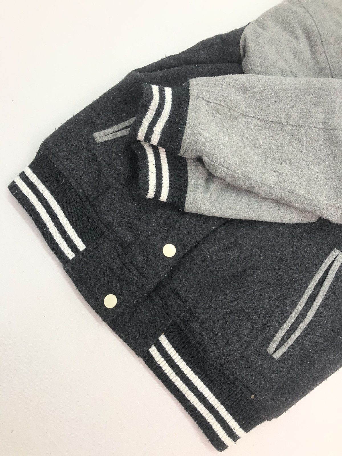 Harris Tweed Harris Tweed Kids Wool Varsity Jacket Size US XXS / EU 40 - 6 Thumbnail