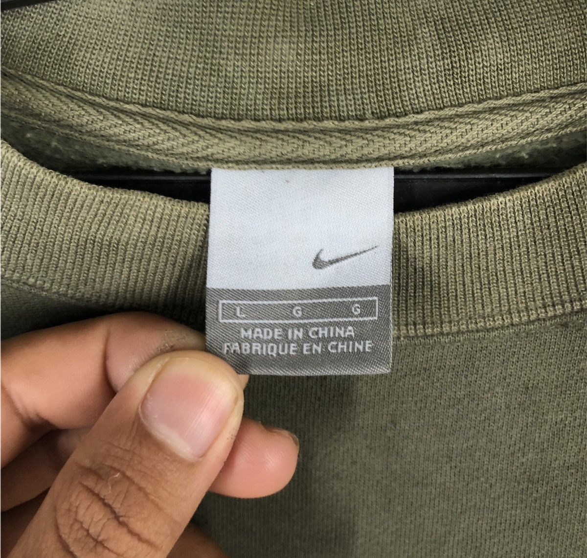 Nike Nike Nike Air Is Not A Shoe sweatshirt Size US L / EU 52-54 / 3 - 10 Thumbnail