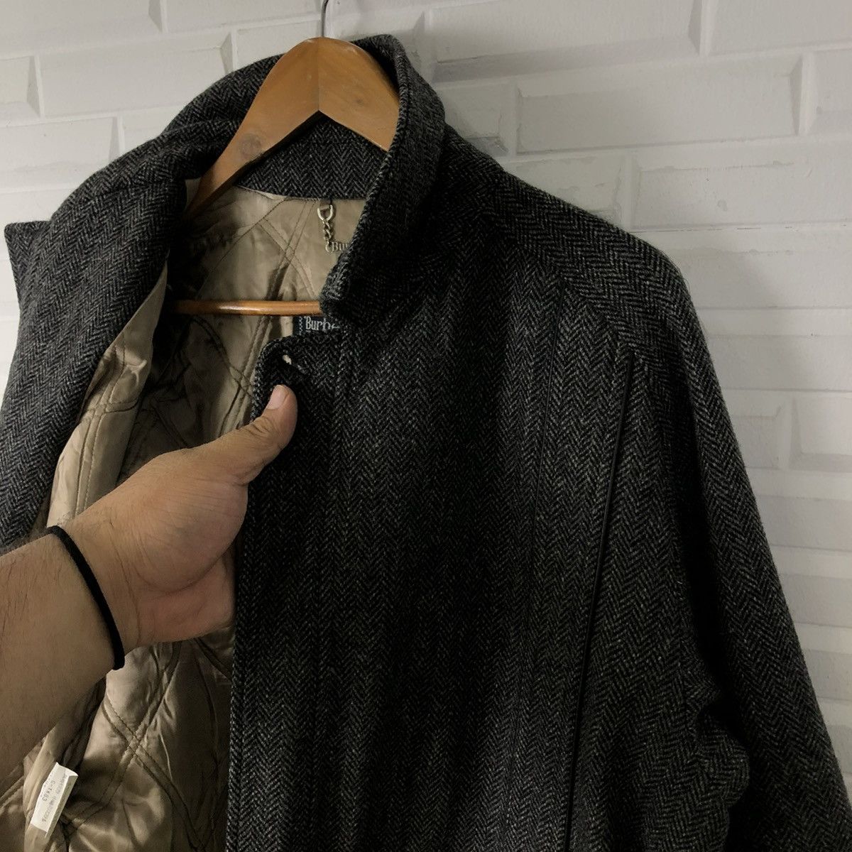 Burberry VINTAGE WOOL JACKET BURBERRY HERRINGBONE DESIGN Size US L / EU 52-54 / 3 - 20 Thumbnail