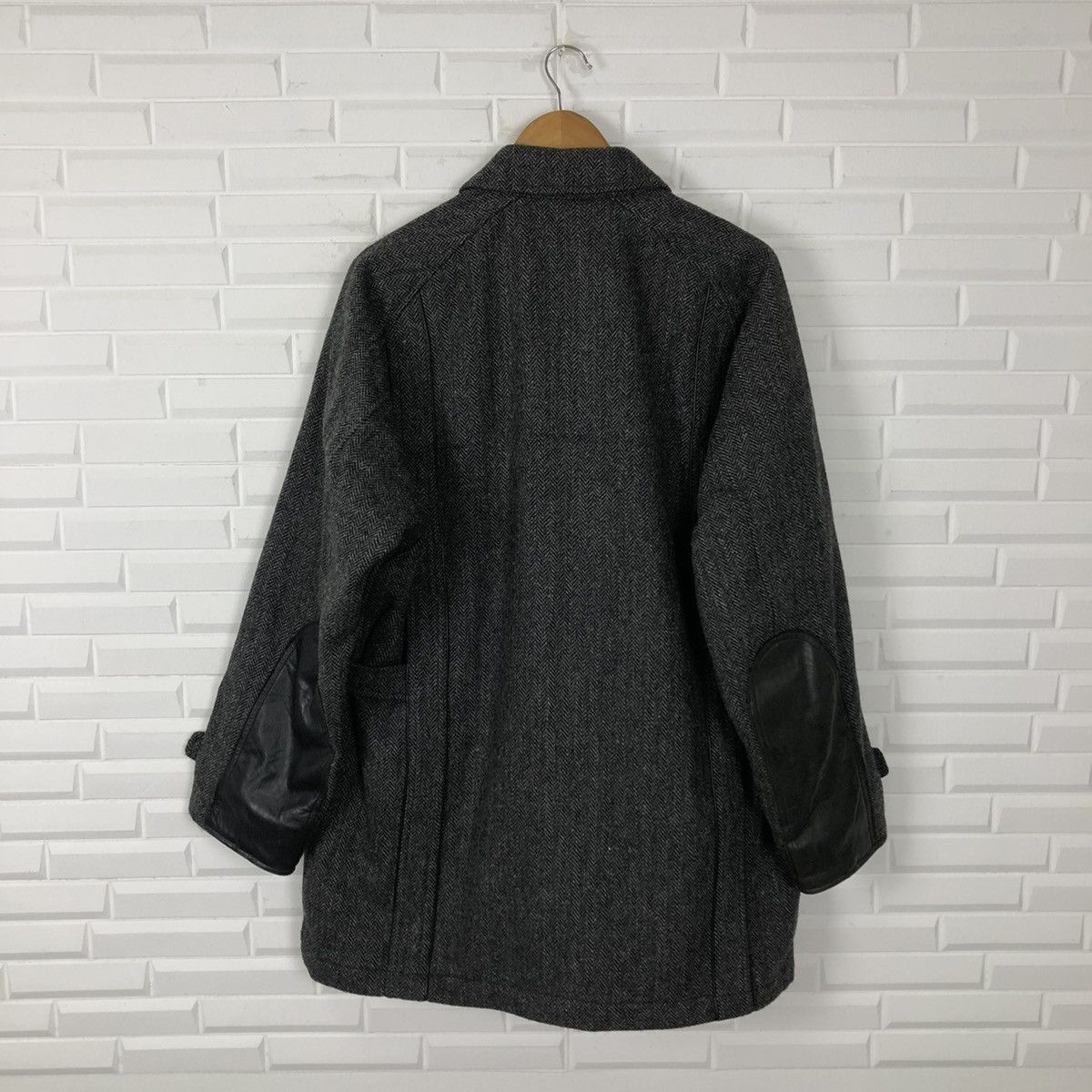 Burberry VINTAGE WOOL JACKET BURBERRY HERRINGBONE DESIGN Size US L / EU 52-54 / 3 - 10 Thumbnail