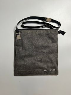 Miu Miu 1999 Olive Green Leather Y2k Tactical Messenger Body Bag in 2023