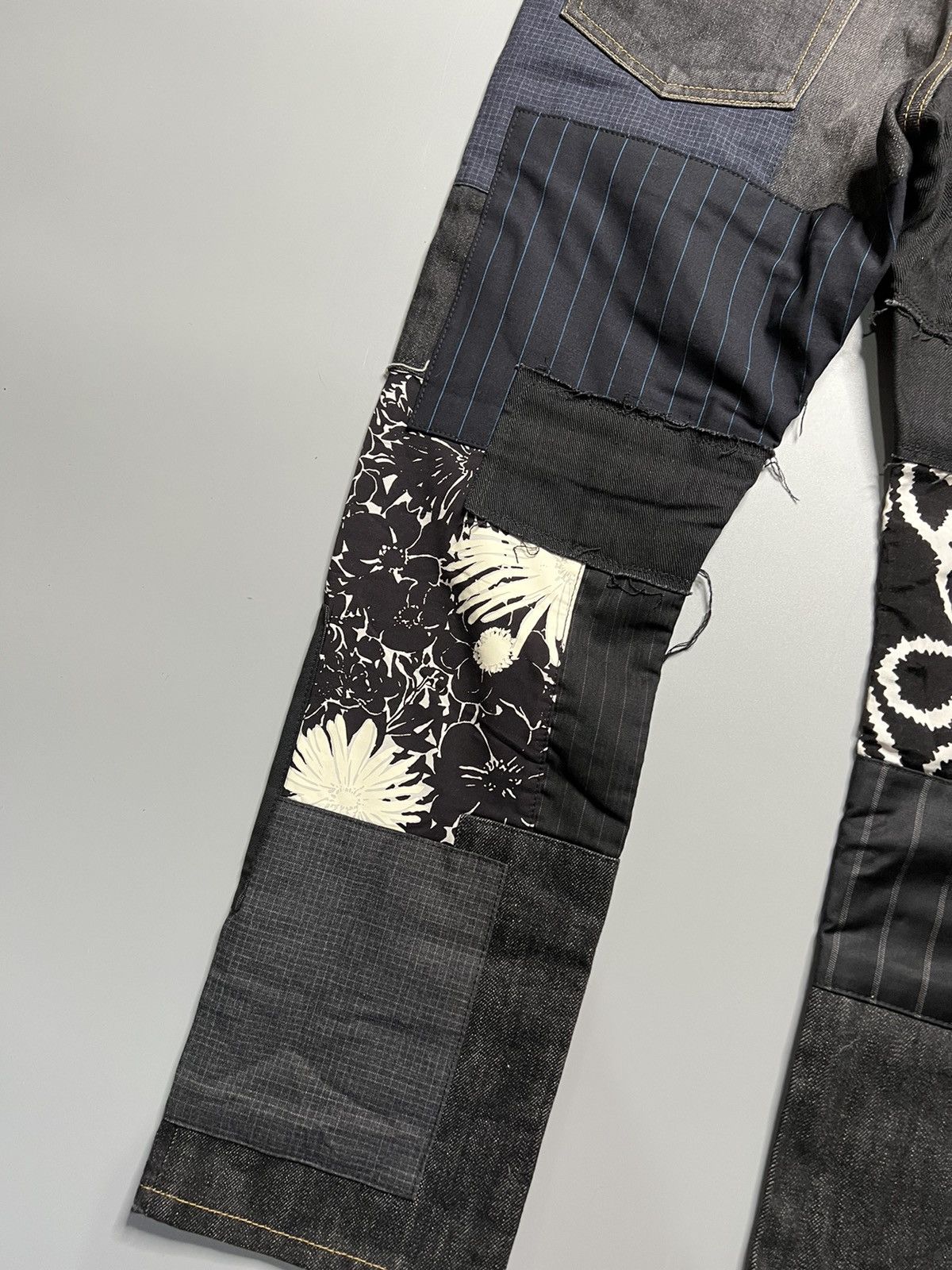 Comme des Garcons Junya watanabe-S/S17 distressed patchwork denim pants Size US 31 - 5 Thumbnail