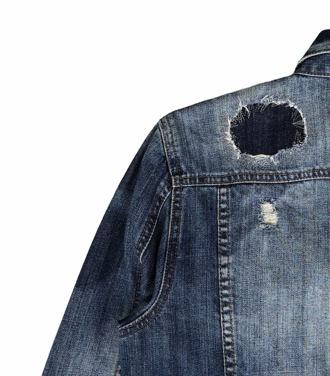 Japanese Brand Charles And A Half Men's Distressed Denim ZipUp Jean Jacket Size US M / EU 48-50 / 2 - 19 Thumbnail