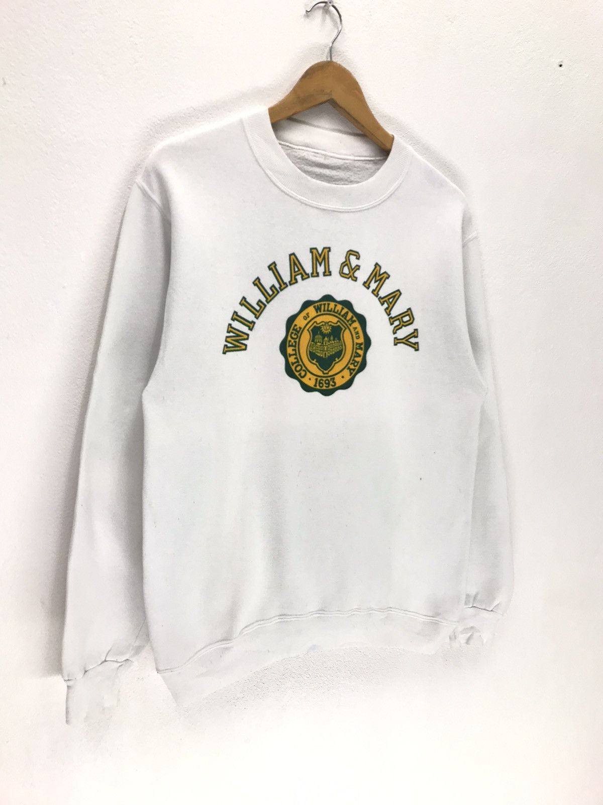 Other Vintage College Of William And Marry University Sweatshirt Size US S / EU 44-46 / 1 - 5 Thumbnail