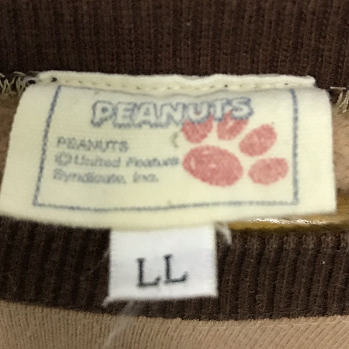 Japanese Brand × Peanuts × Vintage Vintage Peanuts Snoopy & His Friends Sweatshirt Jumper Size US M / EU 48-50 / 2 - 6 Thumbnail