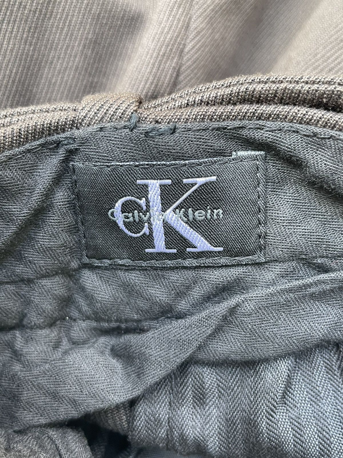 Calvin Klein Calvin Klein Vintage Trouser Size US 32 / EU 48 - 12 Thumbnail