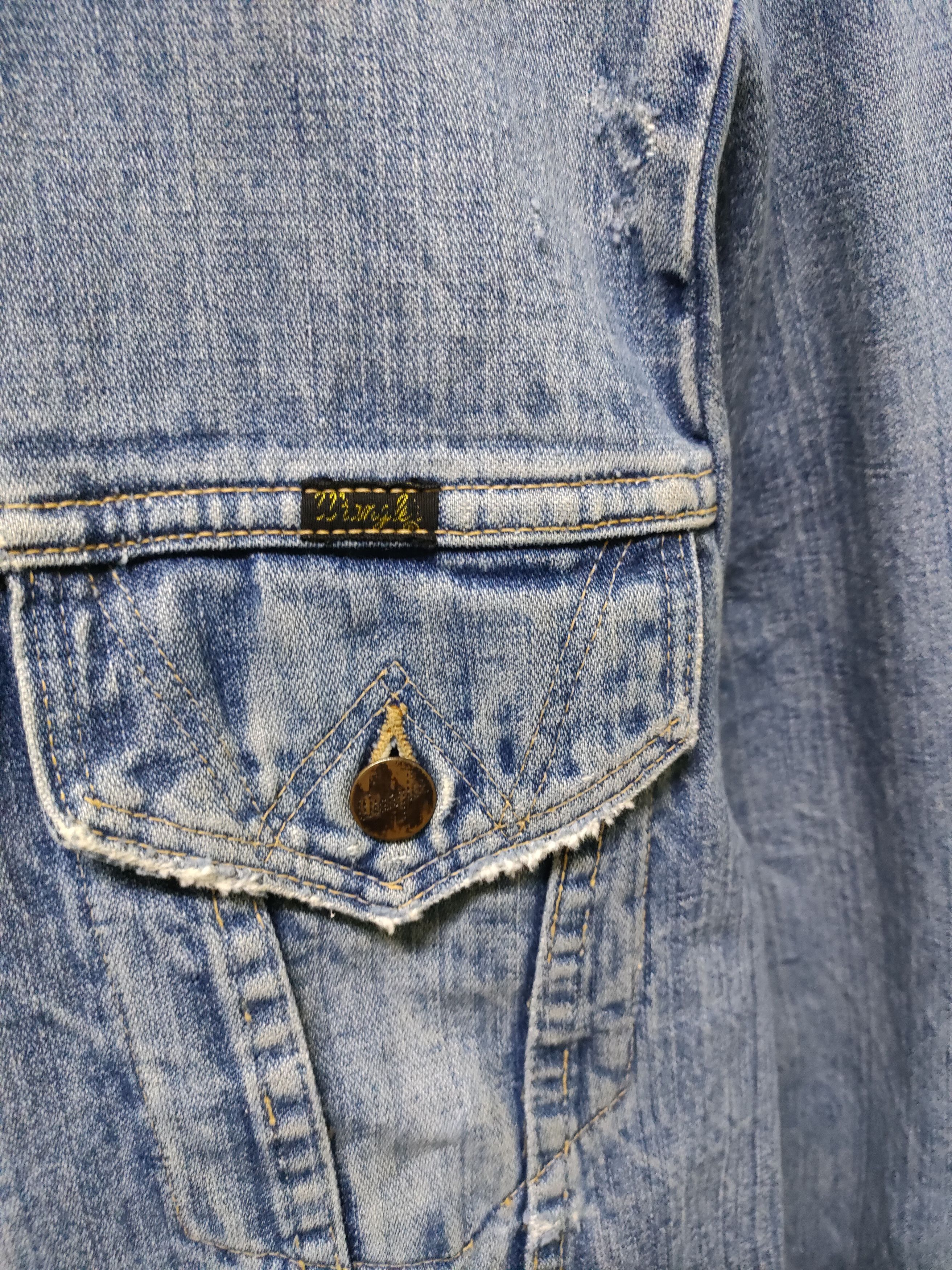 Vintage × Wrangler Vintage Wrangler Distressed Denim Jacket Size US M / EU 48-50 / 2 - 6 Thumbnail