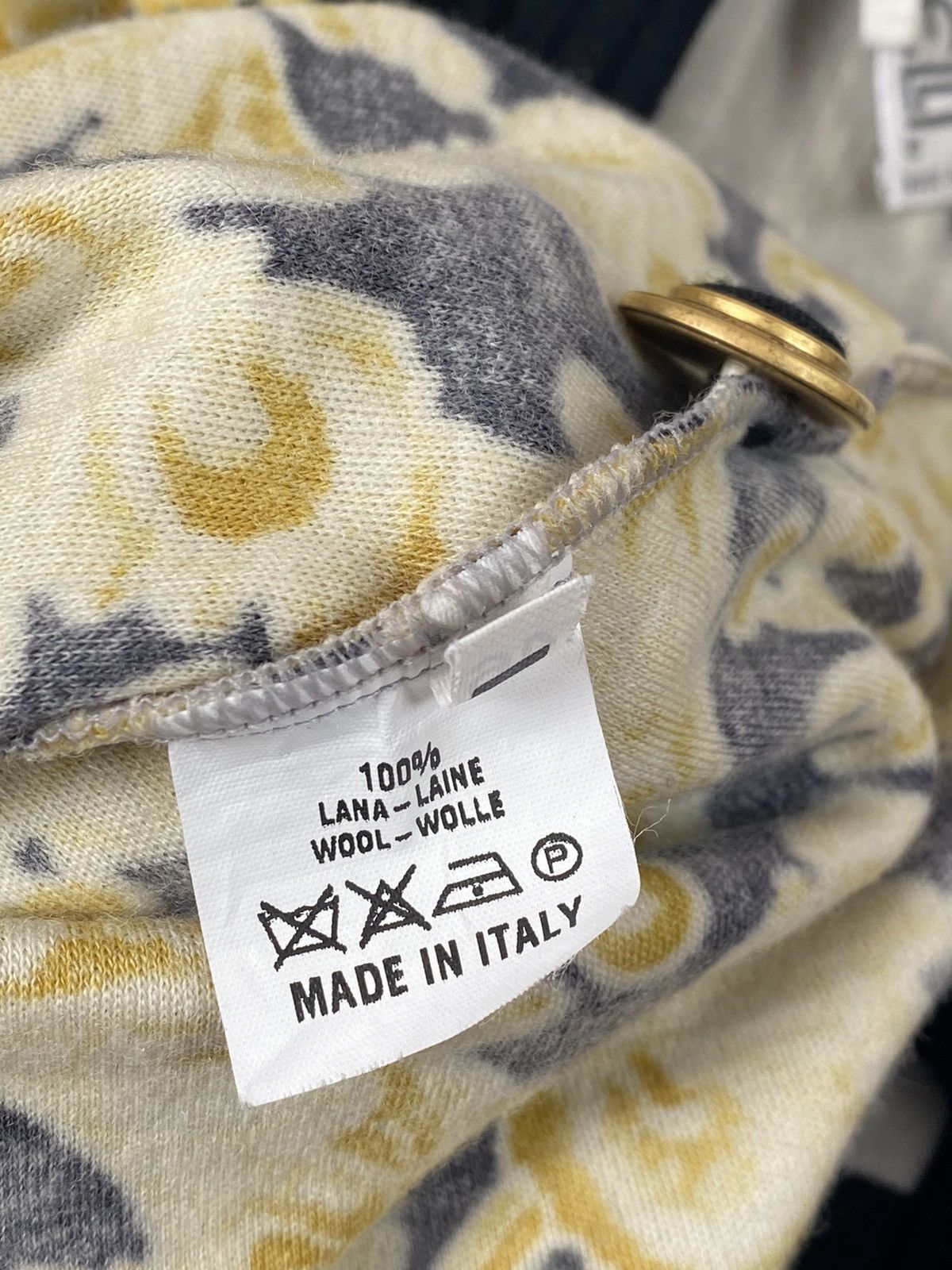 Japanese Brand 🖤BLACKFRIDAY🖤1990s Vicenzo Cineli - Gold Paisley Cardigan Size US L / EU 52-54 / 3 - 10 Thumbnail